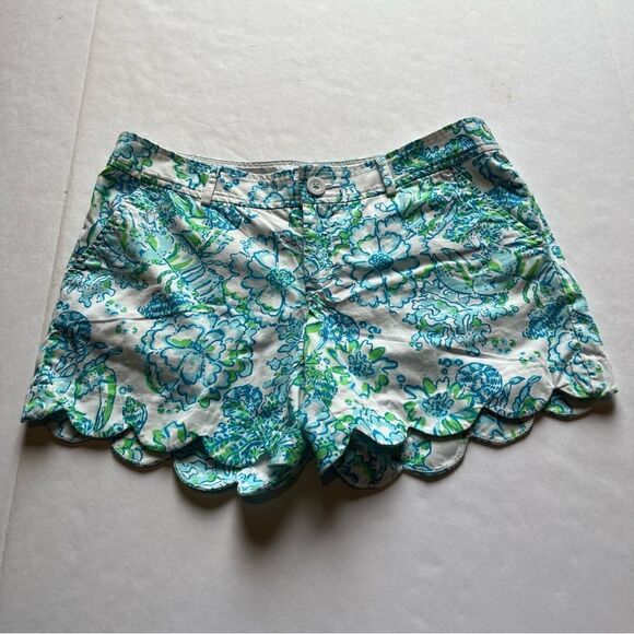 Lily Pulitzer Women's Shorts Blue/Green/White Print Size 6 Scalloped Hem - Picture 1 of 8